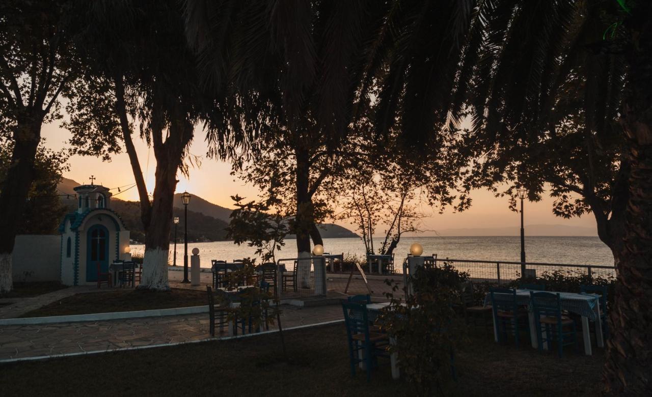 Vournelis Hotel Limenas  Exterior photo